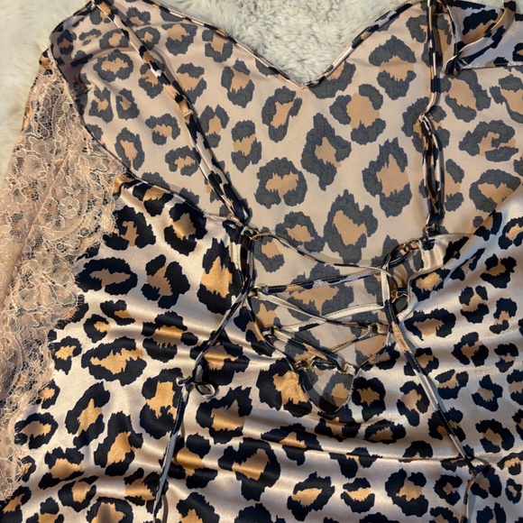 Sleep set - Picture 2 of 3